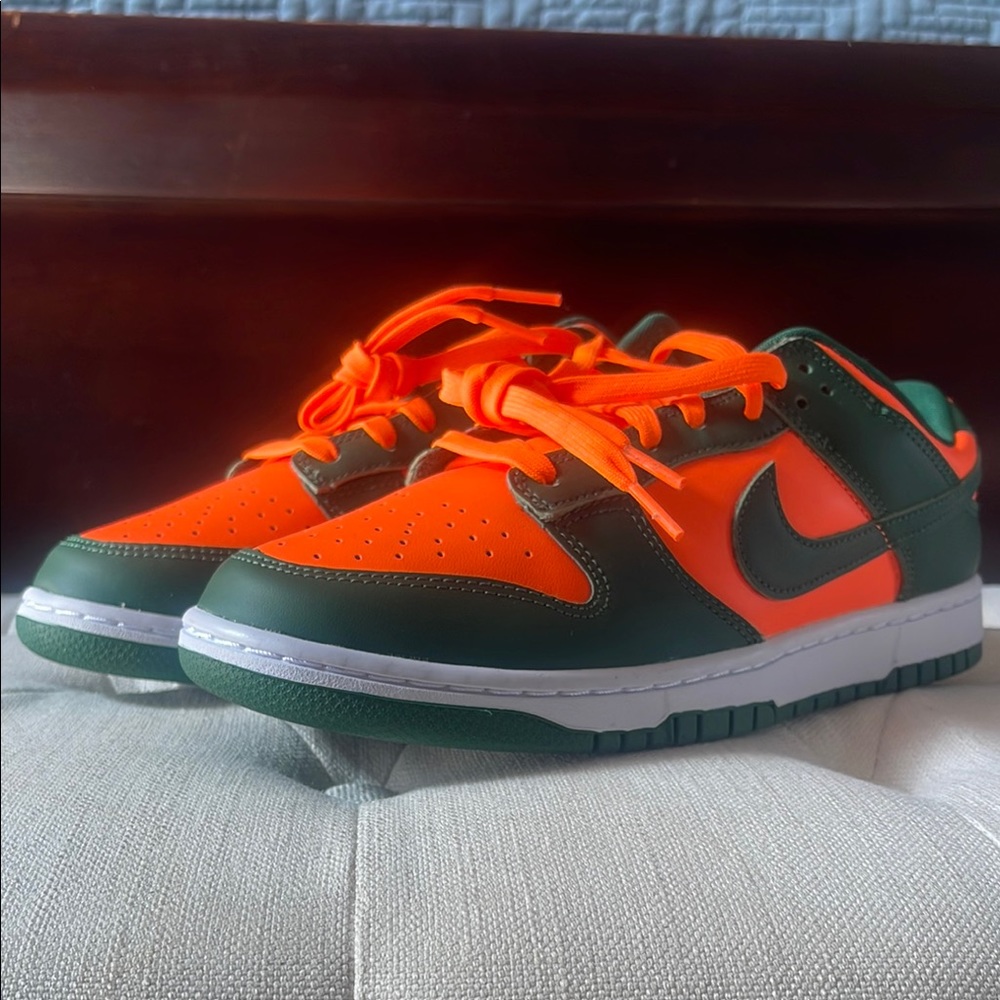 Nike Dunk Retro Miami Hurricane NWOB